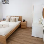 Lejlighed Go4portugal - Solaina - Modern With Ac And Private Balcony Albufeira